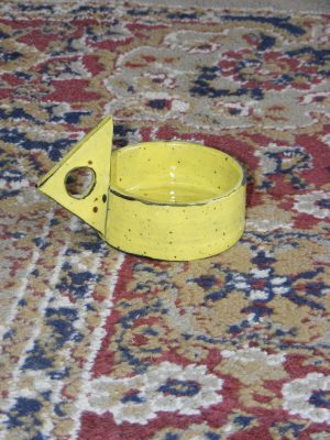 TRIANGLE MUG : YELLOW