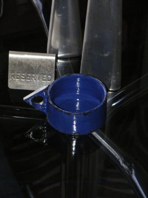 TRIANGLE MUG: BLUE 6 oz